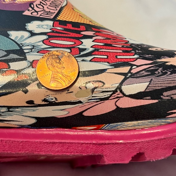 Marvel HER OES Heroes comic strip graphic rain boots size 6 - Picture 9 of 9